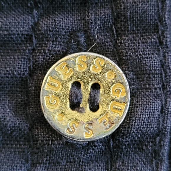 GUESS Button-Up Top - Picture 5 of 6